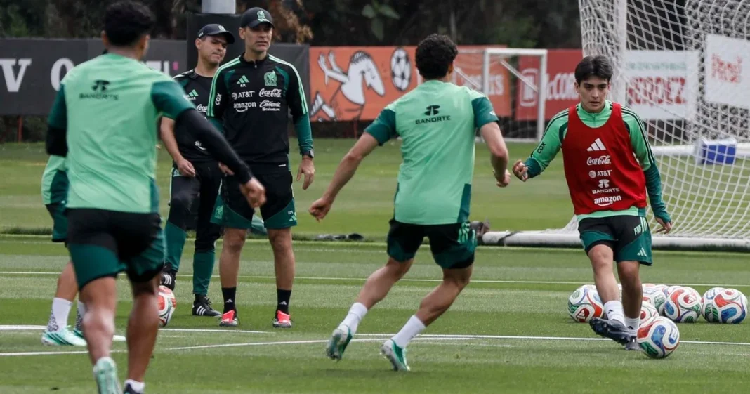 Rafael Márquez abre entrenamiento del Tri previo a su debut ante Colombia