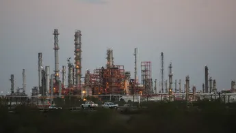Refuerzan monitoreo a refinería de Cadereyta por olores atípicos en Monterrey