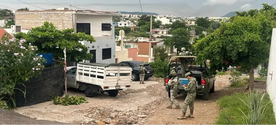 Tirotean cuatro viviendas y tres vehículos en el surponiente de Culiacán