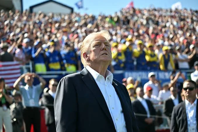 Trump dice que acudirá al torneo de golf Presidents Cup a las afueras de Chicago
