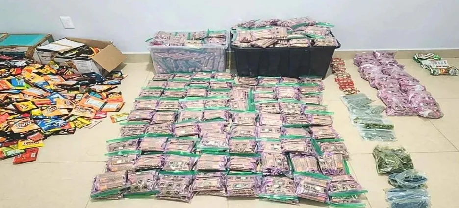 Aseguran mil 250 bolsas de frituras
