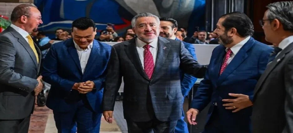 Horacio Duarte rinde cuentas ante el Congreso del Edomex