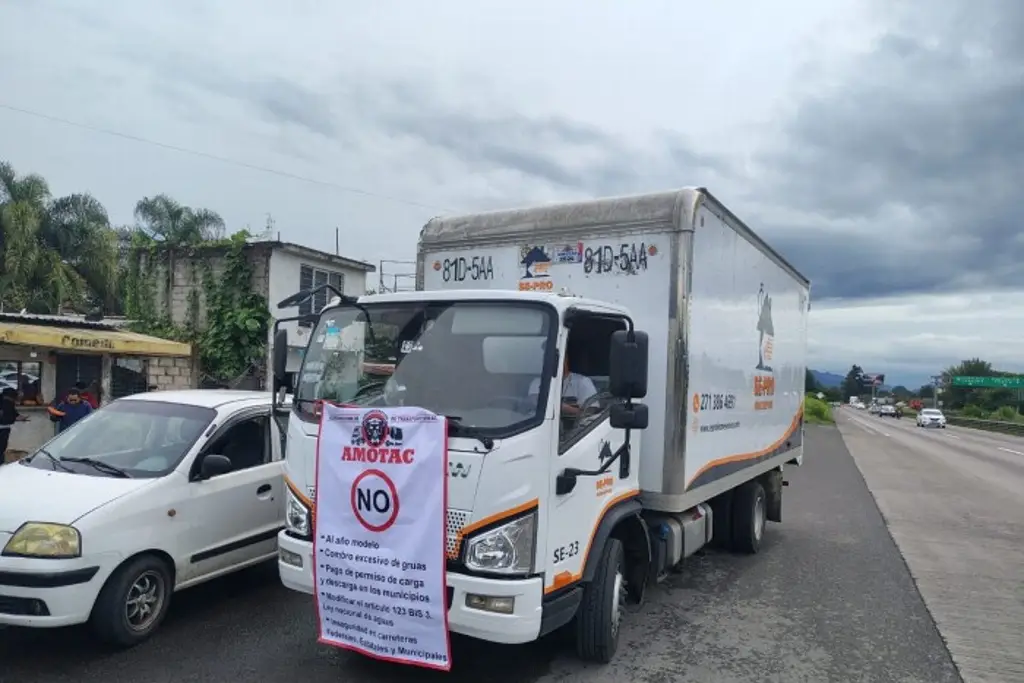 Paro de transportistas este lunes, estos son los puntos de movilización en Veracruz